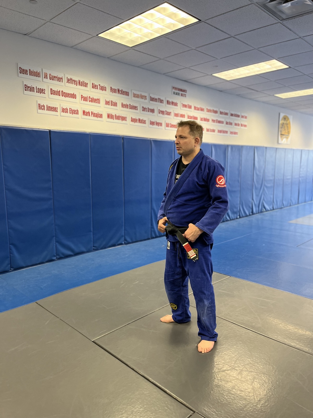 Professor Louis Vintaloro — 5th Degree Gracie Black Belt, Head Instructor in Brazilian Jiu-Jitsu
