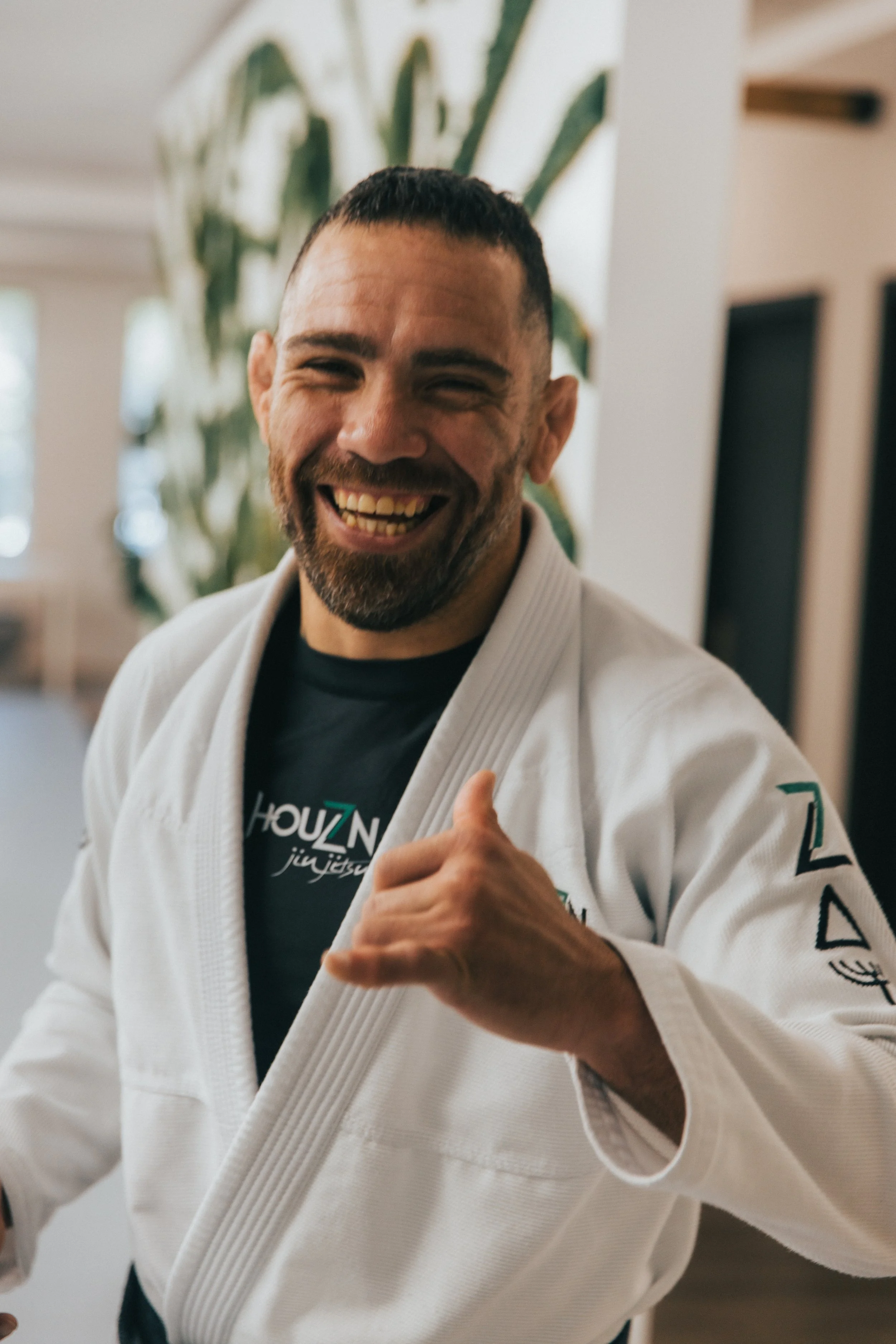 Rafaello Oliveira — 4th degree black belt, Head Instructor in Brazilian Jiu-Jitsu