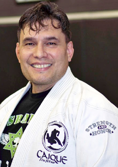 Bill Grinnell — 4th Degree Black Belt Gracie Brazilian Jiu Jitsu, 4th Degree Black Belt Haganah/F.I.G.H.T., Assistant in Brazilian Jiu-Jitsu