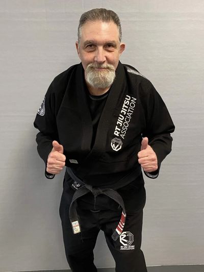 Scott Hewitt — 4th degree black belt, Head Instructor in Brazilian Jiu-Jitsu