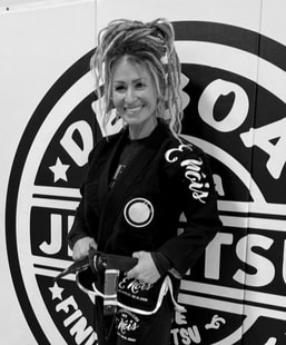 Leslie Gardineer — Black Belt, Head Instructor in Brazilian Jiu-Jitsu